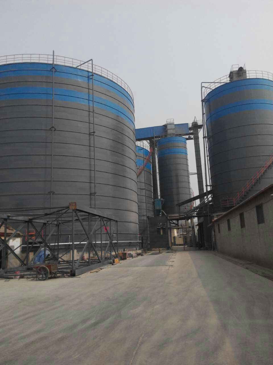 海原粉煤灰储存库基础怎么建造